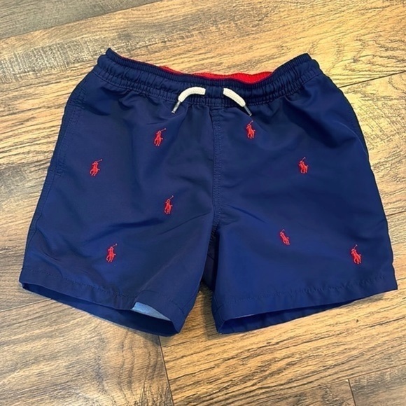 RALPH LAURENBoys Navy Logo Swim Shorts size 6​​